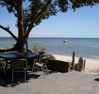 Undercurrent - Australia Accommodation