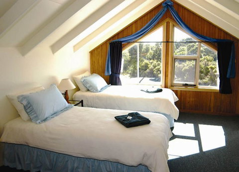 Arties Cottage Accommodation - Australia Accommodation 0