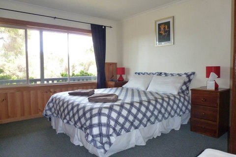 Arties Cottage Accommodation - Australia Accommodation 2