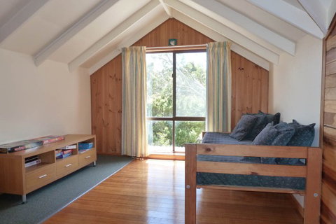 Arties Cottage Accommodation - Australia Accommodation 5