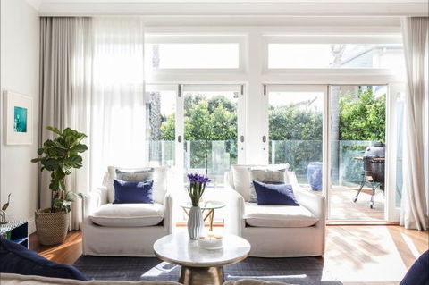 Bondi Blue - Australia Accommodation 8