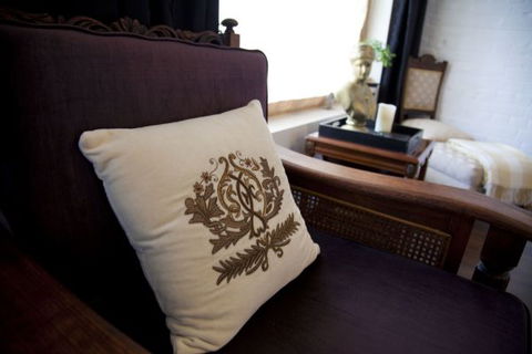 Chiltern Cottage And Indigo Suite - Australia Accommodation 4