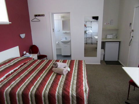 Highlander Haven Motel - Australia Accommodation 5