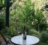 McCaffrey Cottage - Australia Accommodation