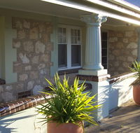Naracoorte Cottages - MacDonnell House - Australia Accommodation