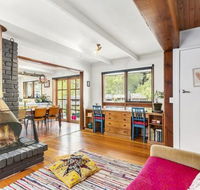 Ocean Groovers Getaway - Australia Accommodation