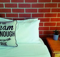 Pyrenees Motel - Australia Accommodation