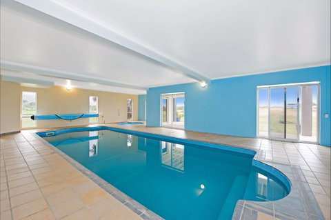 Reef View Apartments - Australia Accommodation 3