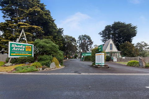 Shady Acres Caravan Park Ballarat - Australia Accommodation 0