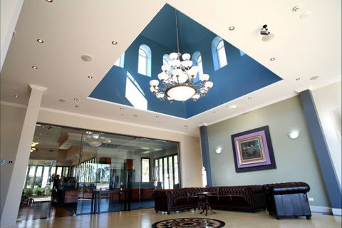 Shangri La Gardens Motel And Function Centre - Australia Accommodation 2