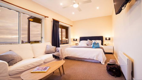 Wild Dog Rise - Australia Accommodation 5