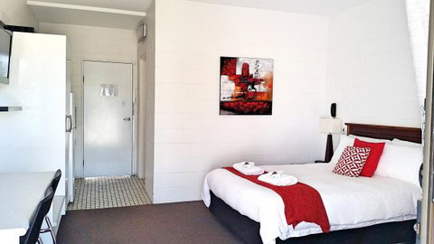 Aaron Motel - Australia Accommodation 5