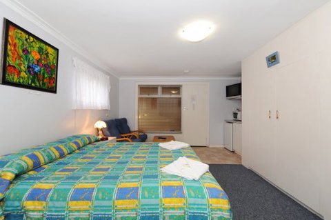 Albany View Street Lodge Bed And Breakfast And Art Studio - Australia Accommodation 2