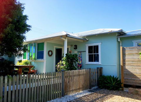Atlantis Seafarers Cottage - Australia Accommodation 0