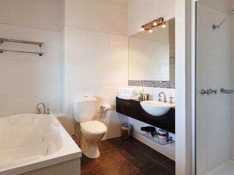 Auldington - Australia Accommodation 4