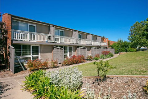 Bathurst Apartments - Australia Accommodation 0