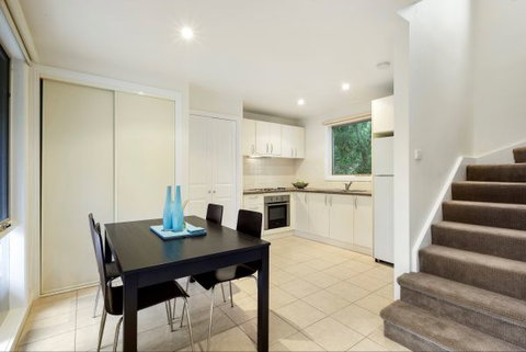 Briars Cottage Daylesford - Australia Accommodation 4