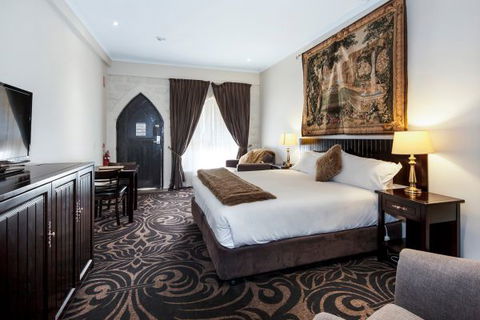 Castle Suites - Kryal Castle - Australia Accommodation 0