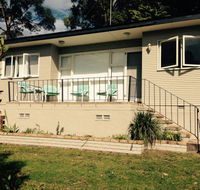 Cosy Seaside Cottage - Australia Accommodation