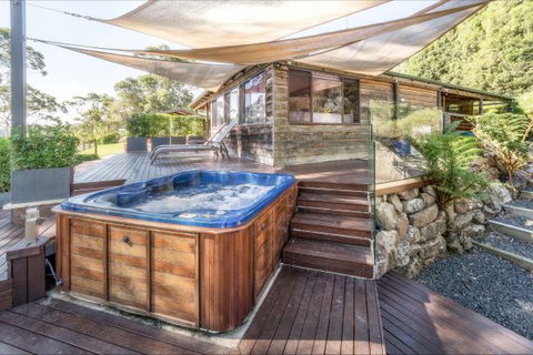 Coach House Hill Cottage - Australia Accommodation 0