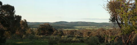 Guy's Cross Farm Cottage - Australia Accommodation 1