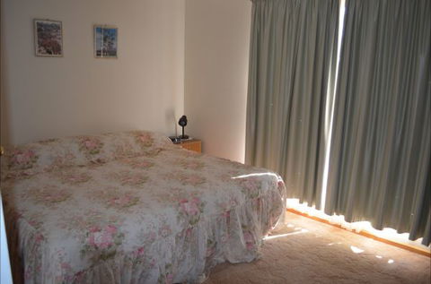 Hillview - Australia Accommodation 2