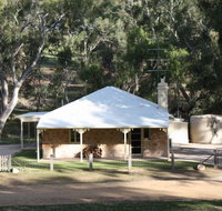 Hughes Park Cottage  Weddings - Australia Accommodation