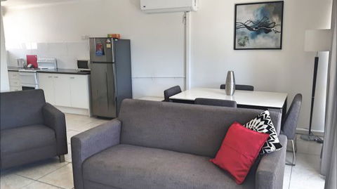 Jadran Motel And El Jays Holiday Lodge - Australia Accommodation 2