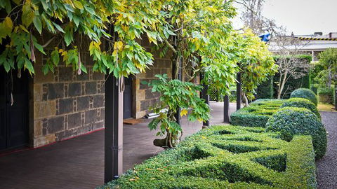 Kyneton Old Rectory - Australia Accommodation 4