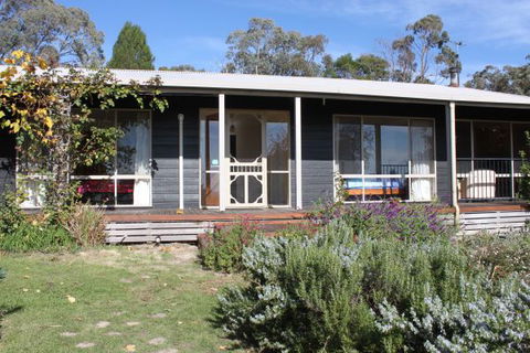 L'Oliveraie - Australia Accommodation 0