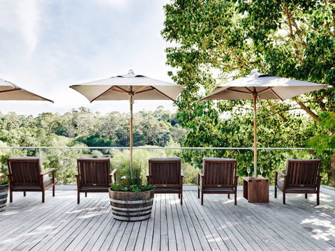 Lake House - Australia Accommodation 8
