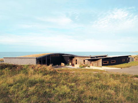 Malibu On The Beach - Australia Accommodation 9