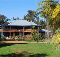 Riverwood Retreat - Australia Accommodation