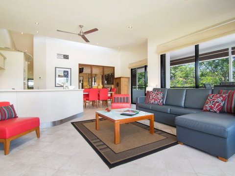 Saltwater Luxury Apartments - Australia Accommodation 2
