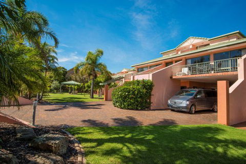 Tuscany Apartments - Australia Accommodation 1