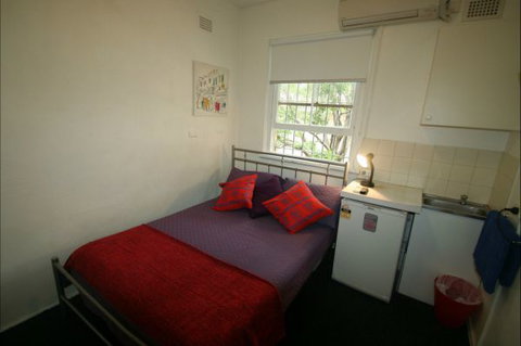 Zing! Backpackers Hostel - Australia Accommodation 5