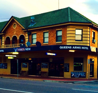 Queens Arms Hotel - Australia Accommodation