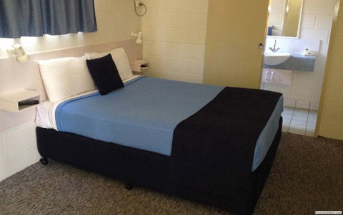 Emerald Motor Inn - Australia Accommodation 30