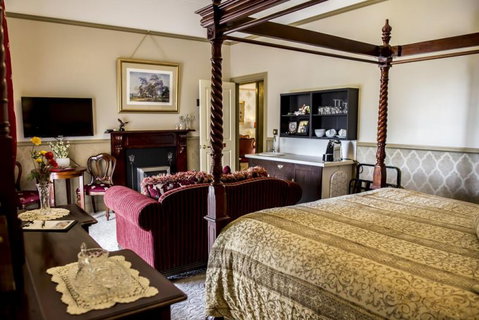 Bli Bli House Luxury Accommodation - Australia Accommodation 14