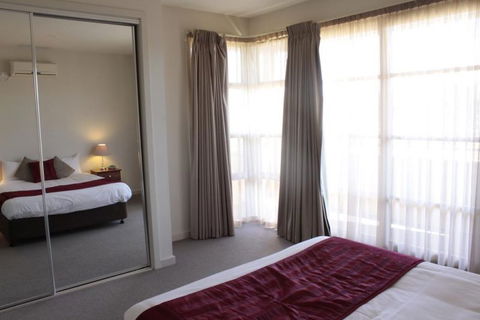 Central Shepparton Apartments - Australia Accommodation 8