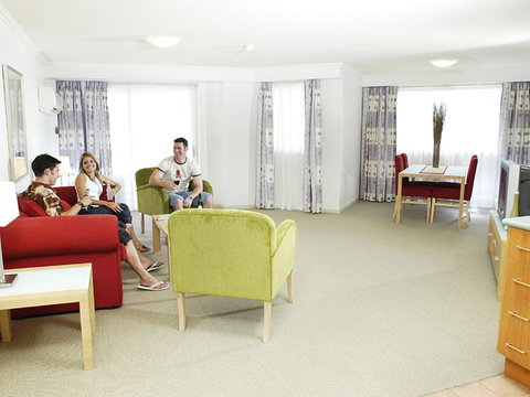 Australis Sovereign Hotel - Australia Accommodation 3