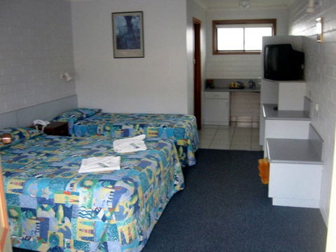 Bass & Flinders Motor Inn - Australia Accommodation 2