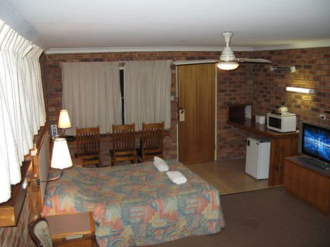 Beach Drive Motel - Australia Accommodation 6