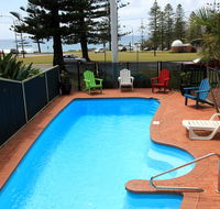 Beach House Holiday Apartments - Australia Accommodation