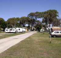 Beachmere RSL Caravan Park - Australia Accommodation