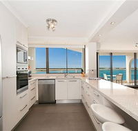 Beaconlea Tower Apartments - Australia Accommodation