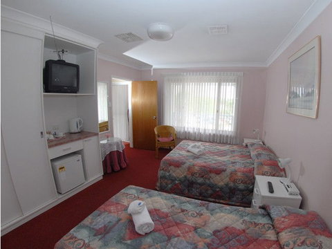 Blue & White Lodge - Australia Accommodation 3