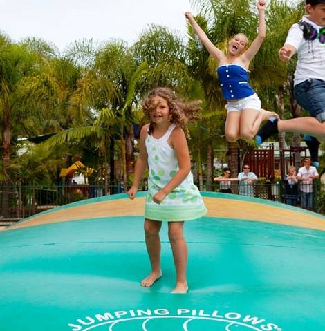 Blue Dolphin Holiday Resort - Australia Accommodation 7