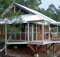 Bombah Point Eco Cottages - Australia Accommodation