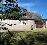 Buckenderra Holiday Village - Australia Accommodation